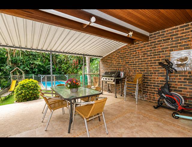 5 BEDROOM DUPLEX FOR SALE IN WESTVILLE